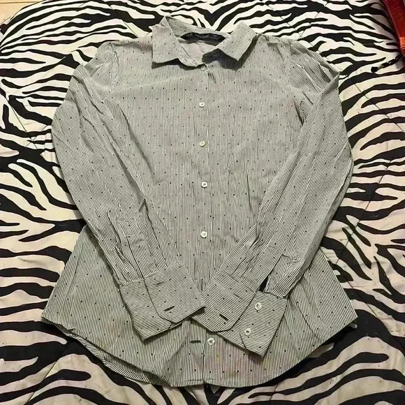 Zara Button Down Shirt - Picture 1 of 3